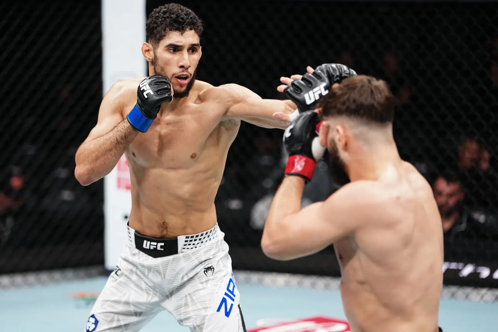 ファレス・ジアムvsアクセル・ソラ　フランス人ライト級対決がコメインに
【UFCファイトナイト・パリ】
